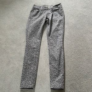 Gray leopard print Old Navy jeans.